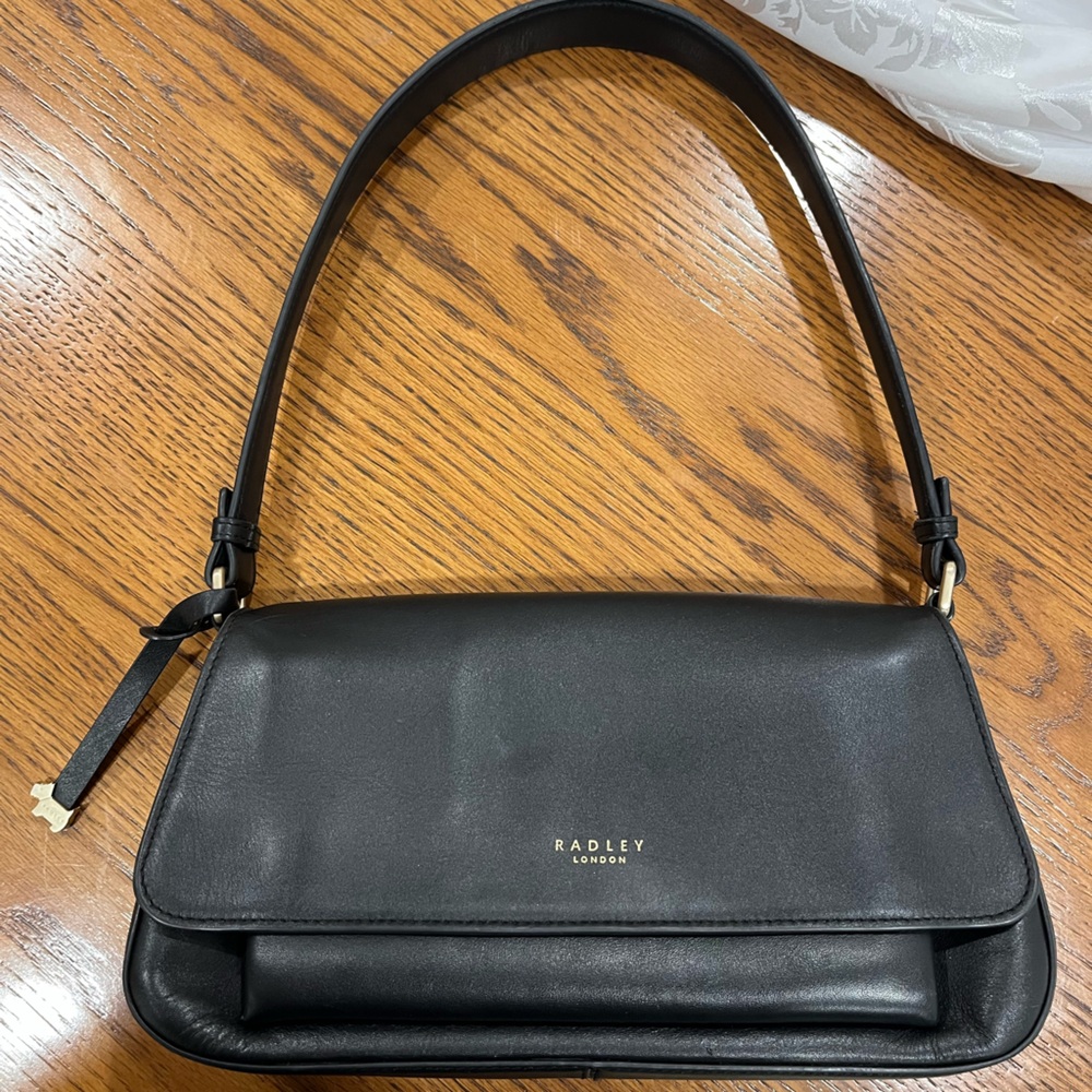 Radley London Black Leather Shoulder Bag